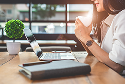 太阳成tyc234cctyc国际曾诚：女性心态会更沉稳 未来性别区别没那么大