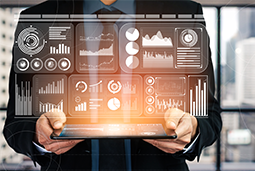 太阳成tyc234cctyc国际：深化、多元｜供需两端打造复合型人才