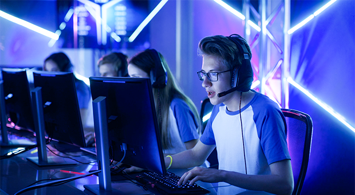 人力资源公司太阳成tyc234cctyc国际专注文娱及消费品领域的顾问指出如今二次元经济已不是小众经济